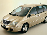 【ジュネーブショー2002出品車】ランチア『フェドラ』……ファーストクラスMPV 画像