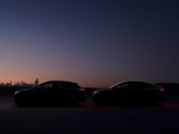 アウディの新型EV『Q4 e-tron』、SUVとSUVクーペ同時発表へ 4月14日 画像