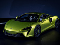 【マクラーレン アルトゥーラ】新型ハイブリッドを日本初公開…価格は2965万円より［写真25点］ 画像