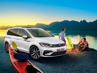VW ゴルフ トゥーラン、1.5L直噴ターボ搭載…インフォテイメントや安全性も強化 画像