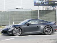 まだあった!? ポルシェ 911の新バリエーション…謎のプロトタイプの正体とは 画像