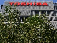 東芝買収劇、2週間で“幕切れ” へ、英ファンドが検討を中断［新聞ウォッチ］ 画像