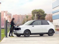 ホンダの小型EV『ホンダe』、2021ワールドアーバンカーオブザイヤー受賞 画像