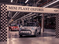 MINI、生産開始20周年…2030年代初頭までにフルEVブランドへ 画像