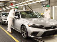 ホンダ シビック セダン 新型、生産開始…今夏北米発売へ 画像