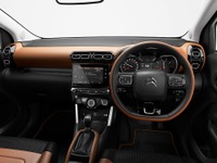 キャメルカラーのレザーシート&ダッシュボード、シトロエン C3エアクロスSUV に特別仕様車 画像