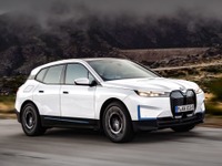 BMW、新世代EVの走行サウンドを作曲家と共同開発… iX と i4 に搭載へ 画像