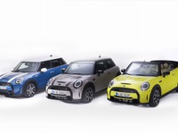 MINI 3ドア/5ドア/コンバーチブル 改良新型発売、内外装のデザイン刷新 画像