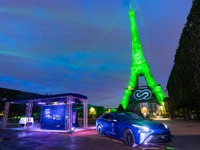 トヨタ MIRAI の燃料電池技術、エッフェル塔を照らす…定置型水素発電機で 画像