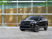 【ジープ コンパス 改良新型】日本法人社長「より洗練され、さらにモダンに、そして安全になった」 画像