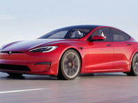 テスラ モデルS 改良新型、頂点「プラッド＋」の設定予定を中止…マスクCEO 画像