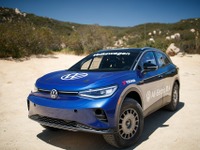 VWの電動SUV『ID.4』のオフロードラリー仕様、米博物館で展示 画像