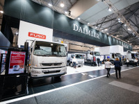 三菱ふそう、ファイターとショーグンの改良新型を豪州投入…安全・環境性能強化 画像