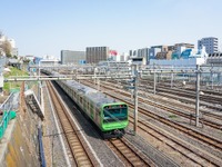 JR山手線、送電設備トラブルで4時間ストップ---16万人が足止め［新聞ウォッチ］ 画像