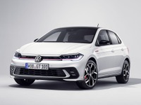 VW ポロGTI に改良新型、前後デザイン一新…欧州発表 画像