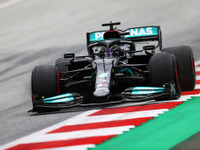 【F1 オーストリアGP】フリー走行2回目はメルセデスのワンツー…フェルスタッペン3番手、角田6番手 画像