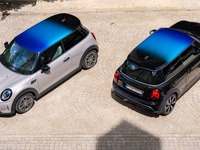 MINIの3車種に「3色ルーフ」、グラデーション塗装でカスタマイズ…欧州設定 画像