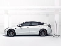 輸入車好き、乗ってみたいEVはテスラ『モデル3』---EQAやタイカンを抑えてトップ 画像