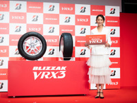 氷上性能が新次元に到達?!…乗用車用スタッドレスタイヤ「ブリザックVRX3」　発表会 画像