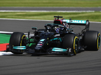 【F1 イギリスGP】ハミルトンが公式予選6戦ぶりのトップタイム…フェルスタッペン2位 画像
