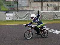 【Ene-1 Challenge】KV-BIKEはミツバイクが7連覇…単三電池40本の2輪レース 画像