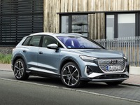 アウディ『Q4 e-tron』に新グレード、航続は最大490km…欧州で設定 画像