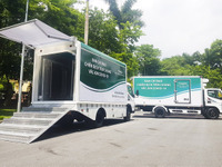 三菱ふそうベトナム販売代理店、現地政府に小型トラック『キャンター』126台を寄贈…新型コロナ対策支援 画像