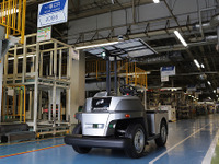 「自動運転の可能性を、すべての工場へ」ヤマハ発動機やティアフォーなど、工場向け自動搬送サービス「eve auto」開発 画像