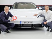 ポルシェ、開発センターに5Gネットワーク導入…通信速度は欧州最速 画像