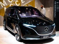 メルセデスベンツ EQT、2022年市販化の『Tクラス』を示唆…IAAモビリティ2021 画像