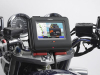 クラリオン、オートバイ用PND取付キット 2モデルを発売 画像