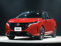 【日産 ノートオーラ】ブリヂストン「TURANZA T005A」を新車装着 画像