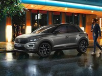 VW Tロック、特別仕様「ブラックスタイル」発売…より際立つデザイン 画像