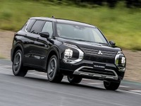 三菱自 加藤社長「営業利益計画を1年前倒しで達成」…通期予想を600億円に上方修正 画像