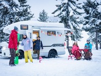 キャンピングカーでスキー・スノボ＆車中泊、コラボプラン…JAPAN C.R.C.×星野リゾート 画像