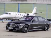 メルセデスベンツ Sクラス 新型のPHVに「4MATIC」、EVモードは100km以上…受注を欧州で開始 画像