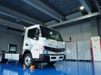 三菱ふそう、eモビリティやエコシステムの体験施設を川崎製作所内に開設 画像