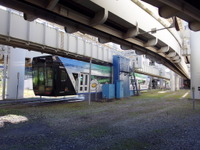 千葉都市モノレールの洗車シーン…自動車や通常の鉄道と違うところは？［動画］ 画像