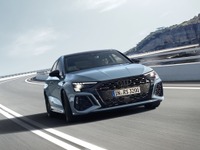 アウディ RS3 新型を日本発表…導入記念限定モデル「1st edition」をオンライン販売 画像