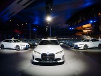 BMWの新型EV『i4』、納車開始…当初計画よりも3か月前倒し 画像