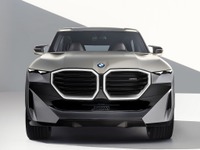 BMW『XM』、新デザイン言語採用の電動SUV［詳細写真］ 画像