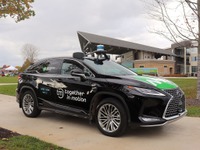 米トヨタ、自動運転シャトルサービスを12月20日に開始…レクサス RX 5台を使用 画像