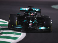 【F1 サウジアラビアGP】フリー走行2回目はメルセデスがワンツー…ガスリー3番手、フェルスタッペン4番手、角田8番手 画像