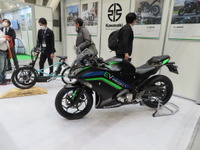 カワサキの2台、カーボンニュートラルに込められた想い…EVバイクコレクション2021 画像