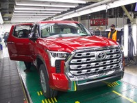 トヨタ タンドラ 新型、生産開始…ハイブリッドは2022年春から 画像