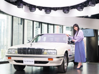 伊藤かずえの日産『シーマ』、レストア完了・披露［動画］ 画像
