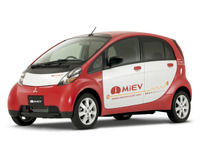 三菱 i MiEV …成田空港に試験導入 画像