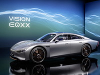メルセデスベンツの次世代EV『ヴィジョンEQXX』発表…航続1000km以上 画像