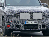 ベースモデルで1700万円超え？ BMWの最上級電動SUV『XM』、最終形が見えてきた 画像