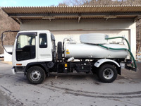 バキュームカー入手のチャンス、群馬県長野原町が官公庁向けオークションに出品 画像